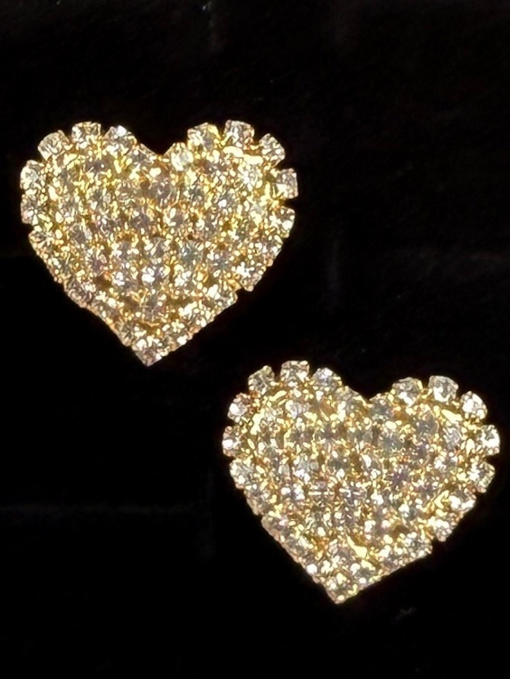 Gorgeous, goldtone, shiny bling, heart shaped clip on earrings